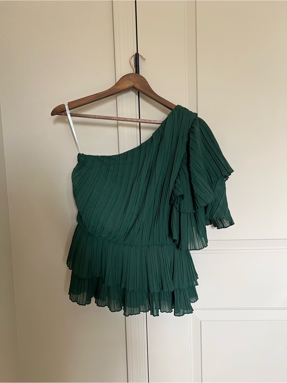 Lovers + Friends One-Shoulder Pleated Emerald Green Tiered top